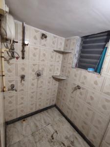 Bathroom Image of 510 Sq.ft 1 BHK Apartment / Flat for rent in Airoli Navi Mumbai for Rs. 24000