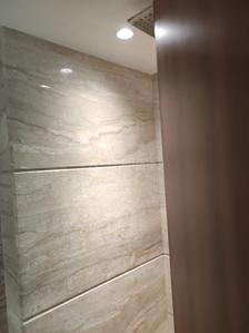 Bathroom Image of 850 Sq.ft 2 BHK Apartment / Flat for sale in Mahesh Apartment, Santacruz West Mumbai for Rs. 27500000