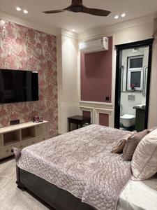 Bedroom Image of 2700 Sq.ft 4 BHK Builder Floor for sale in Anand Vihar New Delhi for Rs. 69000000