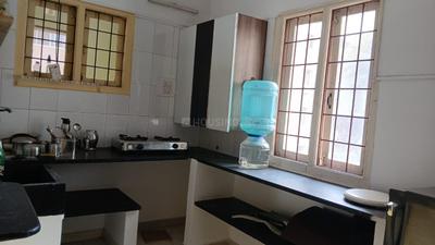 Kitchen Image of 650 Sq.ft 2 BHK Builder Floor for rent in Indira Nagar Bengaluru for Rs. 35000