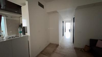 Passage Image of 2105 Sq.ft 3 BHK Apartment / Flat for rent in Supertech Supernova, Sector 94 Noida for Rs. 72000