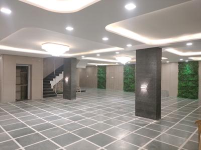 Car Garage Image of 1350 Sq.ft 4 BHK Builder Floor for sale in Raju Parak Extension New Delhi for Rs. 16000000