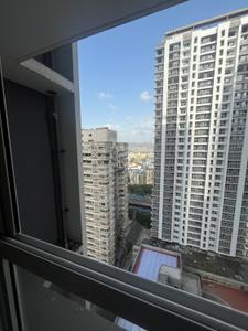 Balcony Image of 1100 Sq.ft 3 BHK Apartment / Flat for rent in Sheth Zuri, Thane West Thane for Rs. 65000