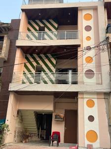 Image of 1350 Sq.ft 3 BHK Builder Floor for rent in Saraswati Lok, Meerut for Rs. 9500