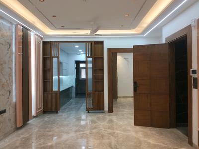 Living Room Image of 1350 Sq.ft 3 BHK Builder Floor for sale in Shalimar Bagh New Delhi for Rs. 31000000