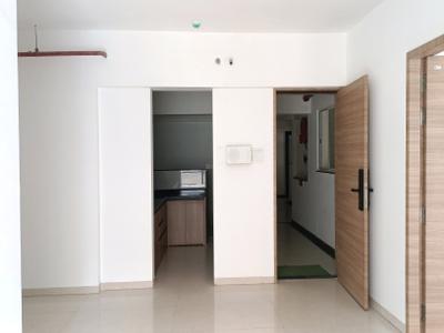 Living Room Image of 1250 Sq.ft 2 BHK Apartment / Flat for rent in Kumar Kruti, Kalyani Nagar Pune for Rs. 42000