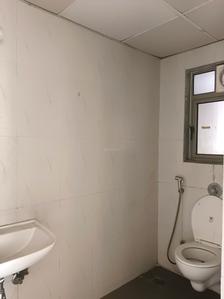 Common Bathroom Image of 585 Sq.ft 1 BHK Apartment / Flat for rent in Lodha Casa Rio, Palava Phase 1 Thane for Rs. 12600