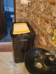 Kitchen Image of 950 Sq.ft 2 BHK Apartment / Flat for sale in Rajarhat Kolkata for Rs. 4200000
