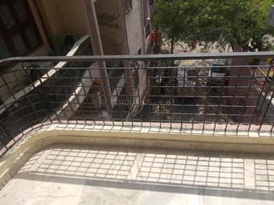 Balcony Image of 590 Sq.ft 2 BHK Builder Floor for sale in Mayur Vihar Phase 1 New Delhi for Rs. 4600000