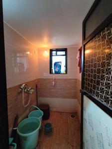 Bathroom Image of 660 Sq.ft 1 BHK Apartment / Flat for rent in Kaul Heritage City, Vasai West Vasai for Rs. 20000