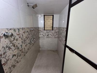 Bathroom Image of 750 Sq.ft 1 BHK Apartment / Flat for rent in Dombivli East Thane for Rs. 16000