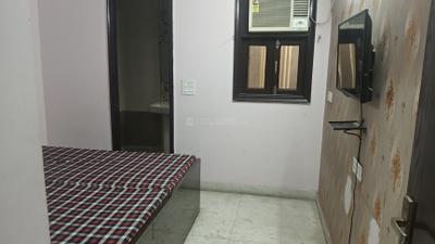 Bedroom Image of 1100 Sq.ft 3 BHK Builder Floor for rent in Hari Nagar New Delhi for Rs. 39000
