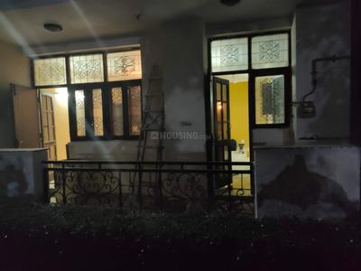 Balcony Image of 1549 Sq.ft 3 BHK Apartment / Flat for sale in Parsvnath Prestige, Sector 93A Noida for Rs. 30000000