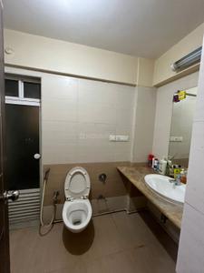 Bathroom Image of 2350 Sq.ft 3 BHK Apartment / Flat for sale in Nahar Burberry and Bryony, Powai Mumbai for Rs. 68500000