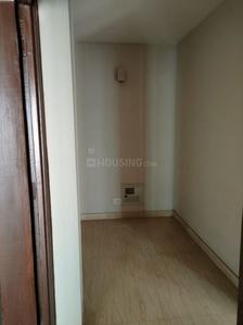 Bedroom Image of 1380 Sq.ft 3 BHK Apartment / Flat for sale in Mahagun Mirabella, Sector 79 Noida for Rs. 17000000