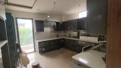 Kitchen Image of 2150 Sq.ft 3 BHK Builder Floor for sale in Sector 23 Gurgaon for Rs. 32500000