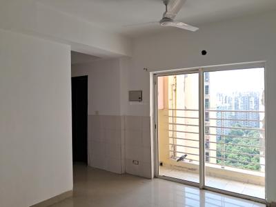 Living Room Image of 925 Sq.ft 2 BHK Apartment / Flat for sale in Paras Tierea, Sector 137 Noida for Rs. 8000000