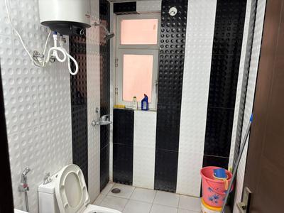 Bathroom Image of 1194 Sq.ft 2 BHK Apartment / Flat for sale in ACE Golfshire, Sector 150 Noida for Rs. 15200000