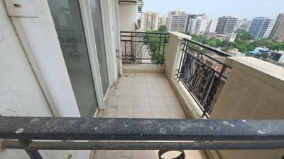 Image of 1940 Sq.ft 3 BHK Apartment / Flat for sale in DLF Express Greens, Manesar, Gurgaon for Rs. 14000000