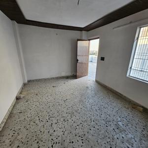 Bedroom Image of 2005 Sq.ft 6 BHK Builder Floor for sale in Sector 20 Rohini New Delhi for Rs. 13000000
