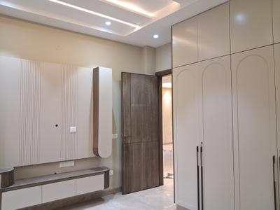 Bedroom Image of 1800 Sq.ft 3 BHK Builder Floor for sale in Paschim Vihar New Delhi for Rs. 42500000