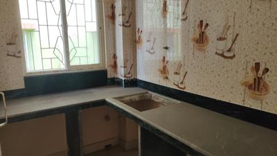 Kitchen Image of 720 Sq.ft 2 BHK Apartment / Flat for sale in Parnasree Pally Kolkata for Rs. 2736000
