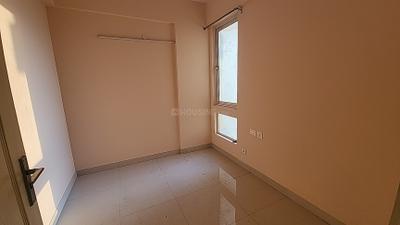 Bedroom Image of 1500 Sq.ft 2.5 BHK Apartment / Flat for sale in Godrej 101, Sector 79 Gurgaon for Rs. 17000000