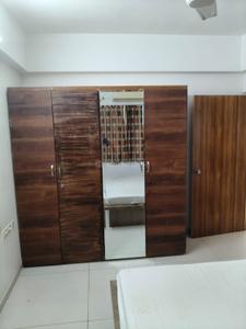 Bedroom Image of 2700 Sq.ft 4 BHK Apartment / Flat for rent in Usmanpura Ahmedabad for Rs. 70000