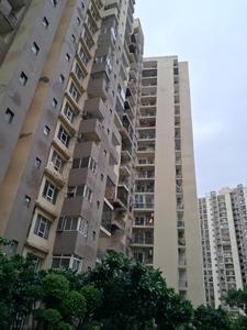 Building Image of 1359 Sq.ft 3 BHK Apartment / Flat for sale in Paramount Floraville, Kulesara Noida for Rs. 16600000