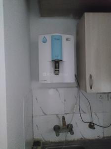 Bathroom Image of 1082 Sq.ft 2 BHK Apartment / Flat for rent in Supertech Cape Town, Sector 74 Noida for Rs. 28000