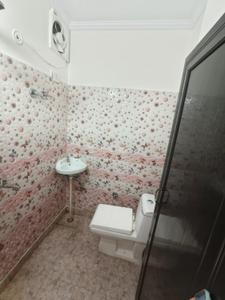 Bathroom Image of 594 Sq.ft 2 BHK Builder Floor for sale in Dwarka Mor New Delhi for Rs. 3600000