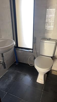 Bathroom Image of 820 Sq.ft 2 BHK Apartment / Flat for sale in ACME Ozone Phase 2, Thane West Thane for Rs. 14000000