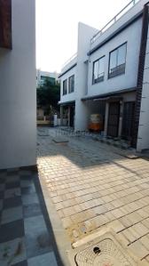 Image of 1200 Sq.ft 3 BHK Villa for rent in VNCT Upper Desk, Padur, Chennai for Rs. 30000