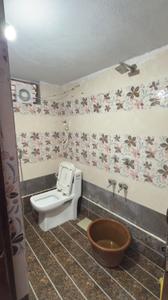 Bathroom Image of 1400 Sq.ft 2 BHK Apartment / Flat for sale in Balaji Nagar Kurnool for Rs. 3800000