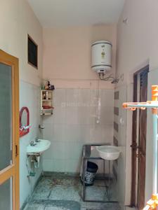 Bathroom Image of 900 Sq.ft 3 BHK Independent House for sale in Sector 7 Gurgaon for Rs. 22500000