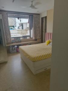 Bedroom Image of 700 Sq.ft 2 BHK Apartment / Flat for rent in Gamdevi Mumbai for Rs. 130000