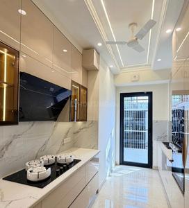 Kitchen Image of 2450 Sq.ft 4 BHK Builder Floor for sale in Model Town New Delhi for Rs. 54500000