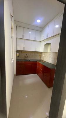Kitchen Image of 975 Sq.ft 2 BHK Apartment / Flat for rent in Jaypee Kosmos, Sector 134 Noida for Rs. 24000