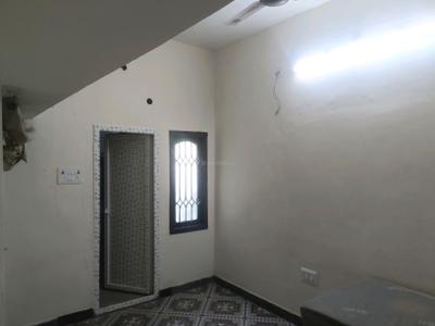 Bedroom Image of 1300 Sq.ft 2.5 BHK Independent House for rent in Ambattur Chennai for Rs. 18000
