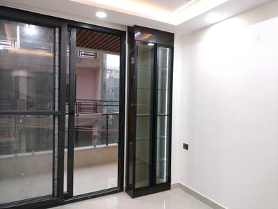 Bedroom Image of 1350 Sq.ft 4 BHK Builder Floor for sale in Deenpur New Delhi for Rs. 13500000