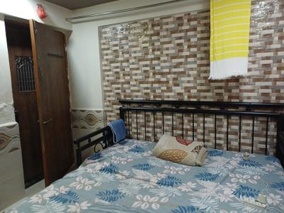 Bedroom Image of 350 Sq.ft 1 RK Apartment / Flat for rent in Powai Mumbai for Rs. 20000