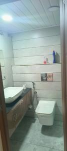 Bathroom Image of 2190 Sq.ft 3 BHK Apartment / Flat for sale in Marine Drive Kochi for Rs. 15800000