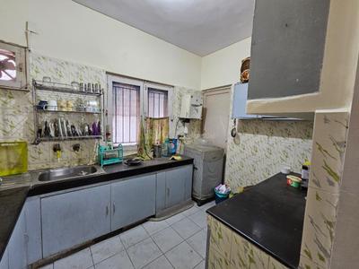 Kitchen Image of 1600 Sq.ft 3 BHK Apartment / Flat for sale in Arun Vihar, Sector 37 Noida for Rs. 24000000