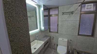 Bathroom Image of 545 Sq.ft 1 BHK Apartment / Flat for rent in Ferns Villa CHS, Andheri West Mumbai for Rs. 70000