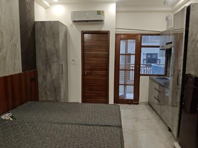 Bedroom Image of 500 Sq.ft 1 RK Builder Floor for rent in Sector 39 Gurgaon for Rs. 25000