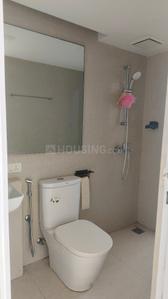 Bathroom Image of 350 Sq.ft 1 RK Studio for rent in Hiranandani Solitaire, Thane West Thane for Rs. 25000