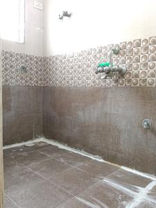 Common Bathroom Image of 450 Sq.ft 1 BHK Apartment / Flat for rent in Kabra Happy Valley, Thane West Thane for Rs. 24000