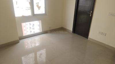 Bedroom Image of 1600 Sq.ft 3 BHK Apartment / Flat for rent in Today Kings Park, Omega IV Greater Noida for Rs. 25000