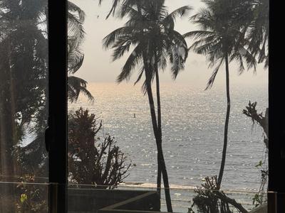 Image of 2200 Sq.ft 3 BHK Apartment / Flat for sale in Juhu, Mumbai for Rs. 120000000