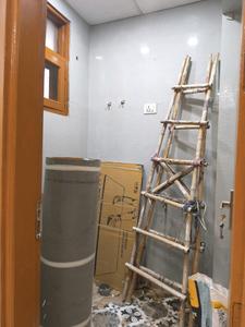 Common Bathroom Image of 1000 Sq.ft 2 BHK Builder Floor for sale in Indirapuram Ghaziabad for Rs. 7200000